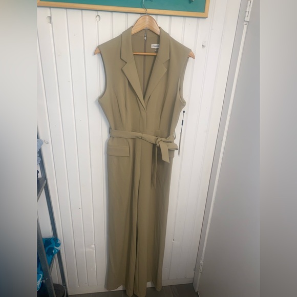 Calvin Klein Pants - Calvin Klein Jumper